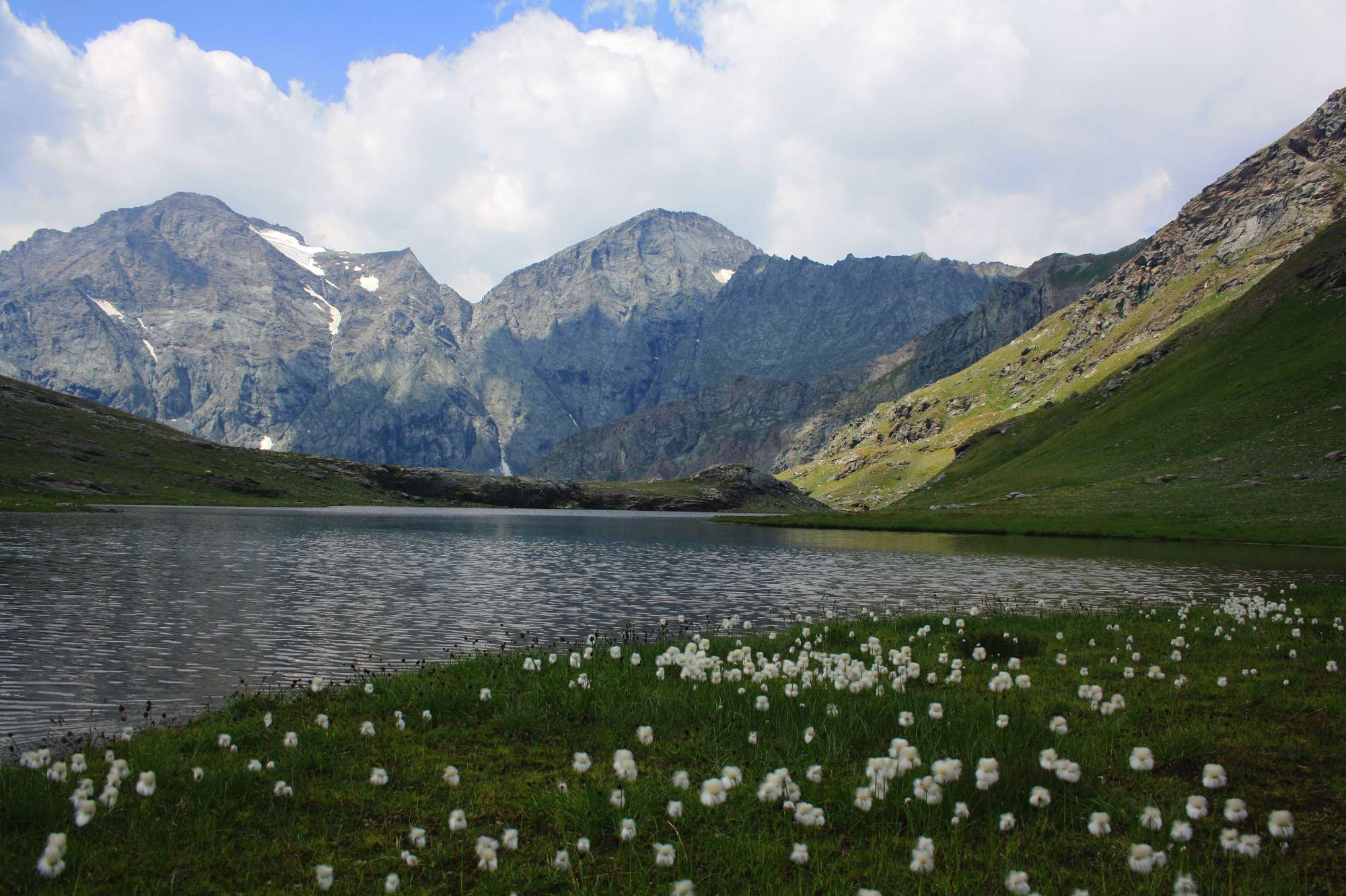 Bessanetto and Crotas Lakes Loop